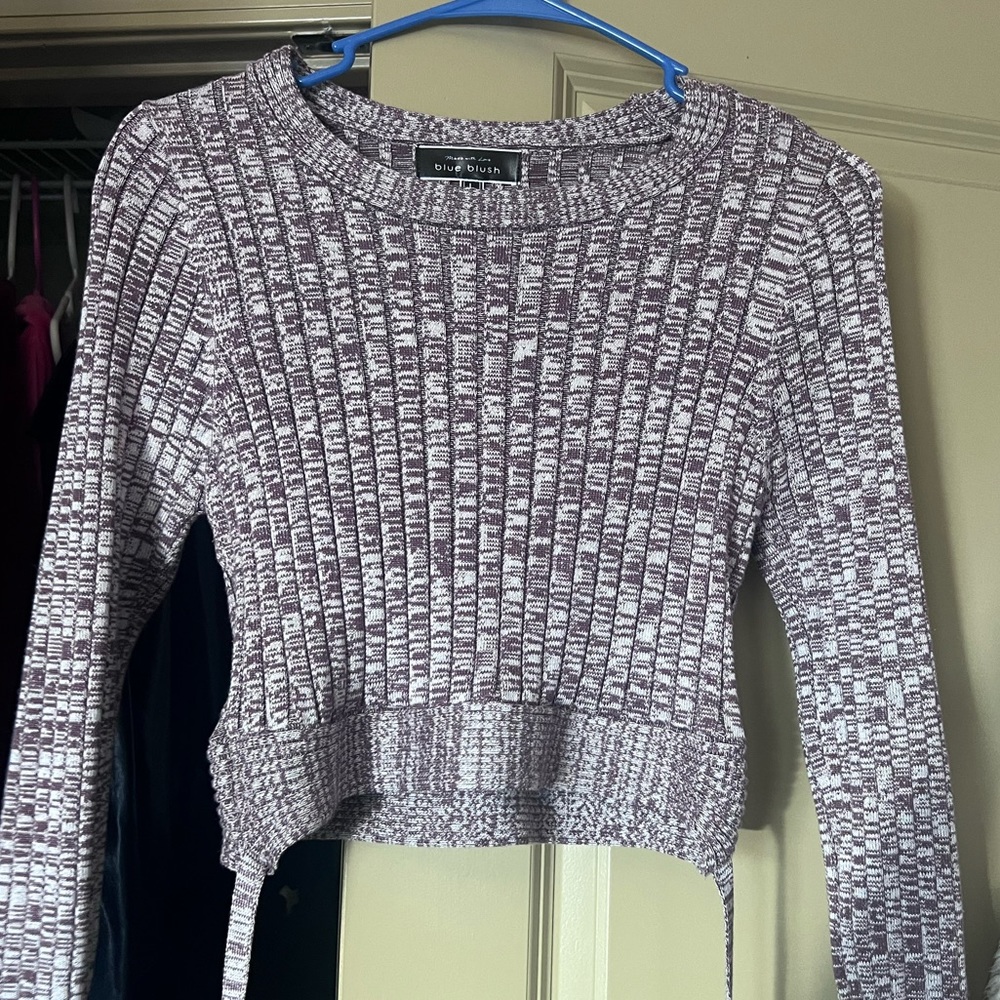 WINTER PURPLE AND WHITE SWEATER